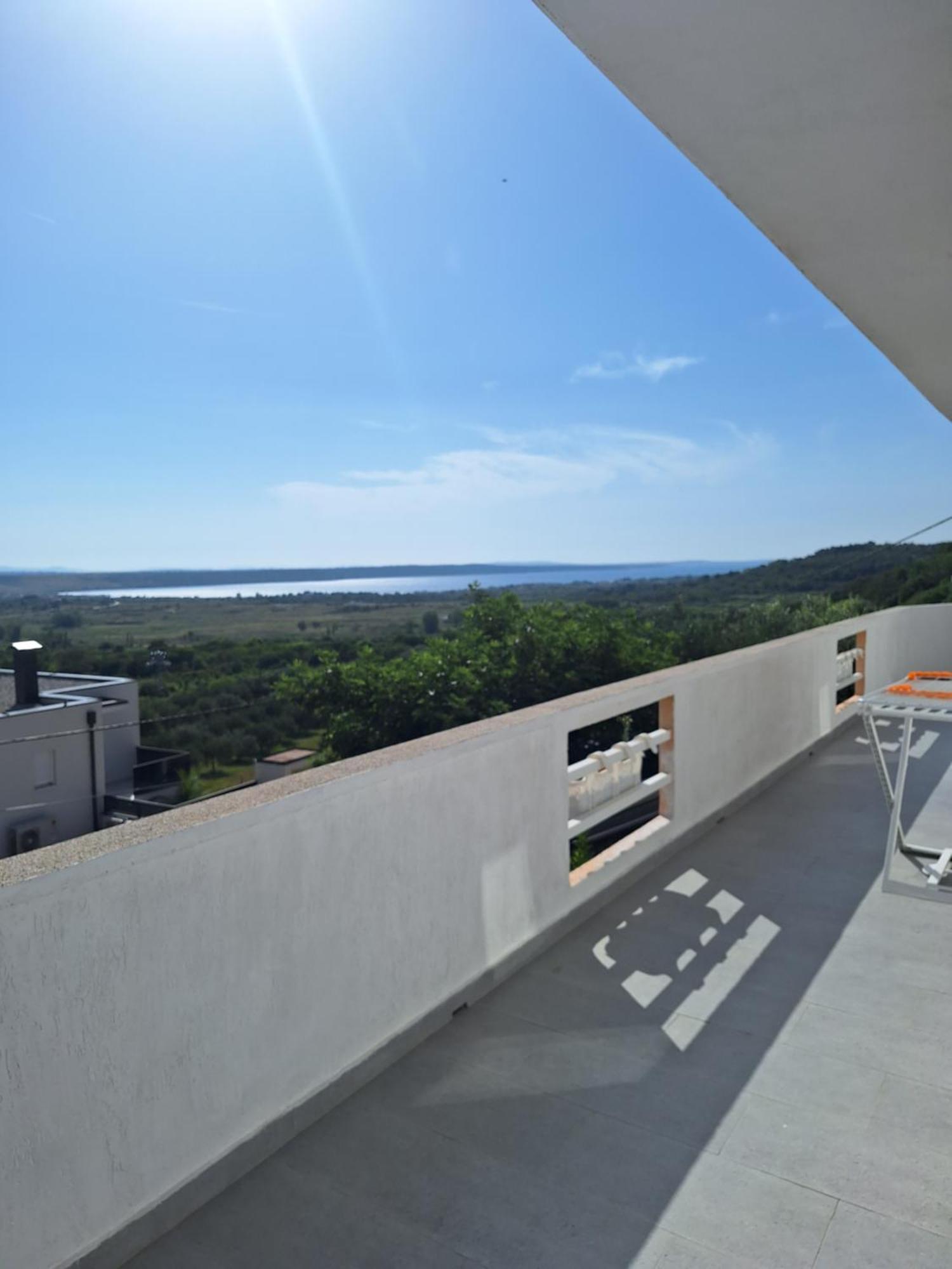 Family Paradise Razanac Exterior photo